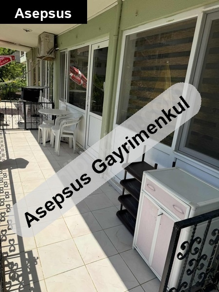 denize 50 metre site içerisinde eşyalı daire