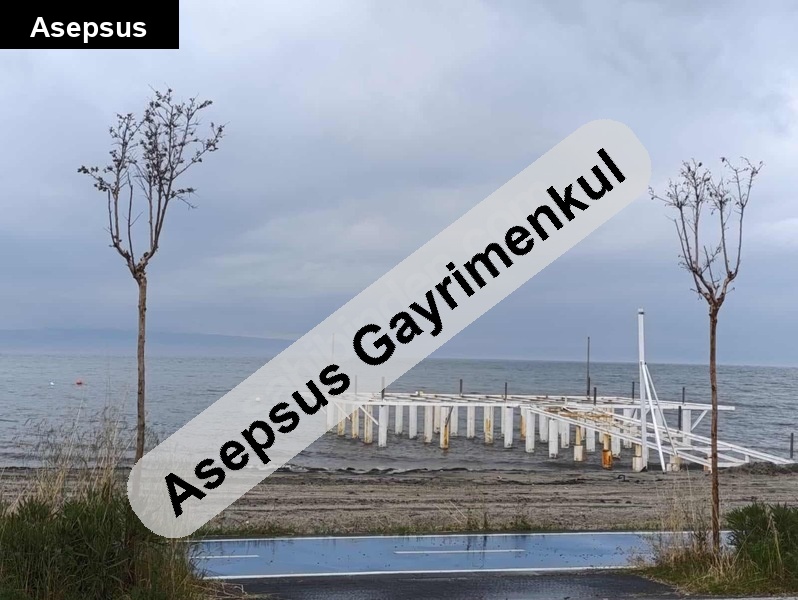 erdek birinci birlik sitesinde