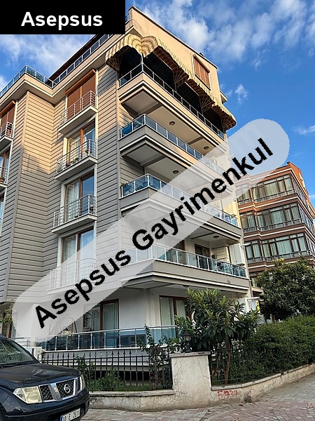 erdek kanava mevkiinde 3+1 katta tek köşebaşı daire