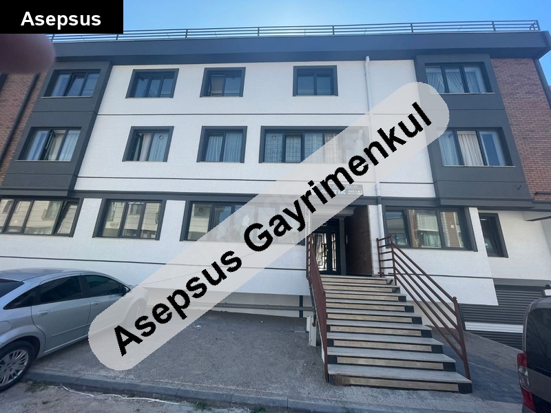 sahibinden kullanışlı ve harika konumda 3+1 satılık ev.