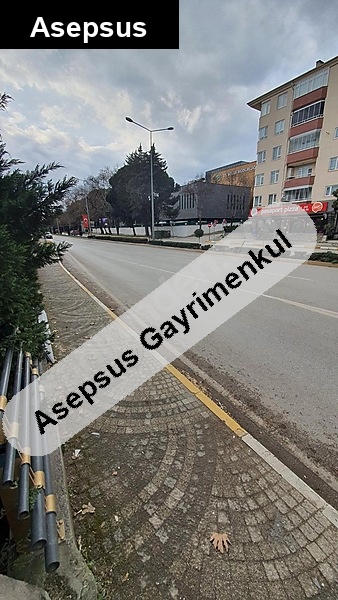 sahi̇bi̇nden atatürk mah.bandirma cad.üzeri̇ 2+1 satilik