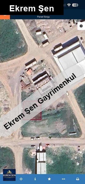 453 metrekare satilik ti̇cari̇ arsa 5m mi̇gros arkasi