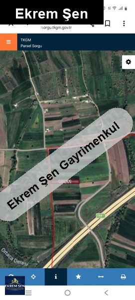 kavakli da hobi evlerinin yanında satılık tarla