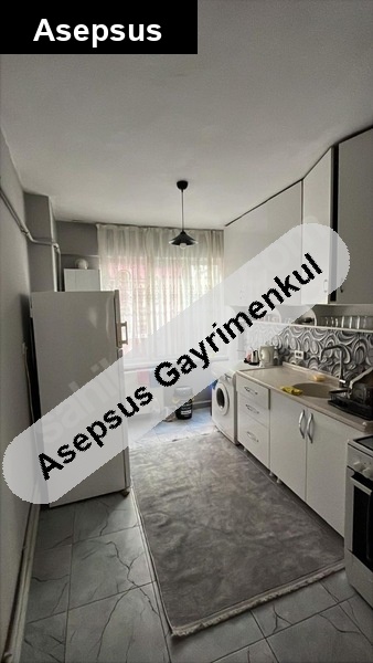 full eşyali çarşi merkezi̇nde öğrenci̇ye (2+1)