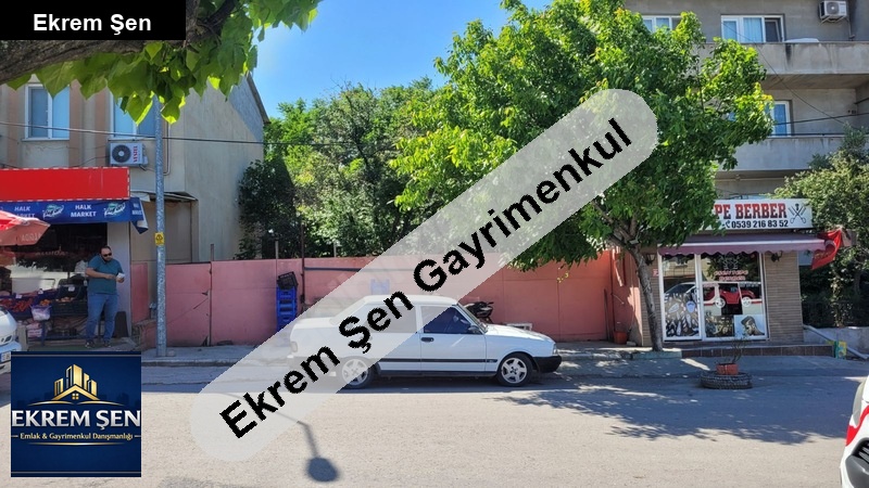 rüzgar caddesinde 3 kat ticari arsa emsal 1.15