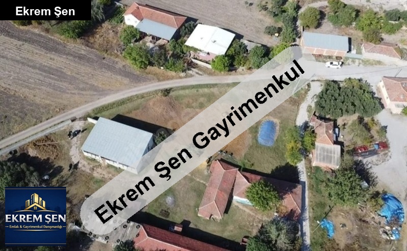 sahi̇bi̇nden i̇marli arsa 1080 mt²