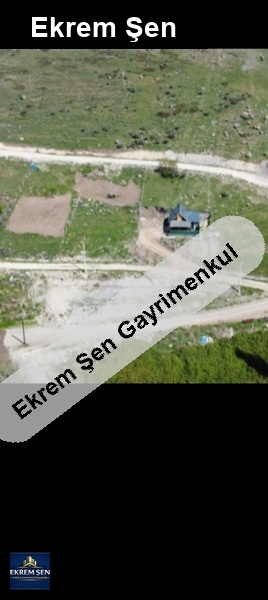 balikesi̇r merkeze 5 daki̇ka 2 katli konut i̇marli önü açik arsa