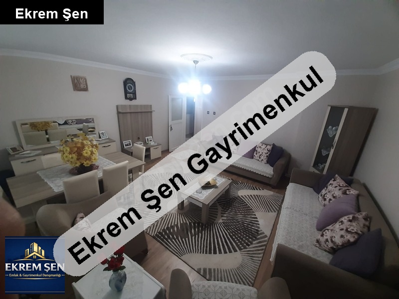 17 eylül mah.de merkezi konumda 2+1 doğalgazlı bakımlı 4.kat