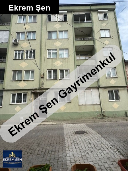 kiralık 3+1 daire cadde üzeri, geniş ve kullanışlı