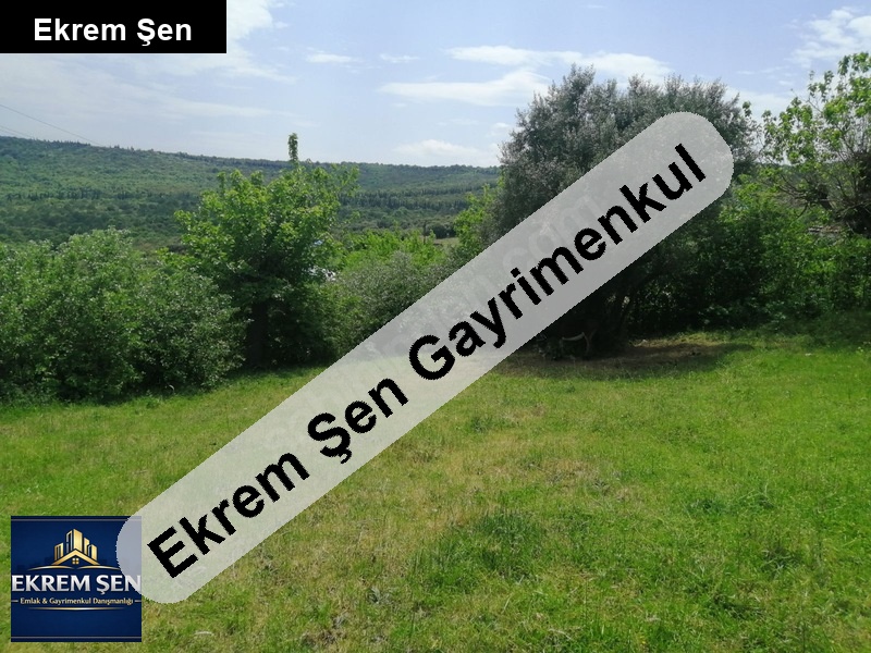 yola ve köye yakın 9.000 m2 müstakil yatırımlık arsa