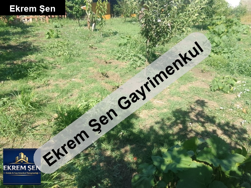 ayrı tapu... ister ev yap istersen bahçe olarak kullan