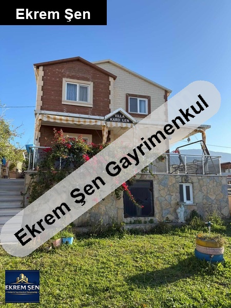 erdek narli beşevler satilik 5+1 kredi̇ye uygun tapulu vi̇lla