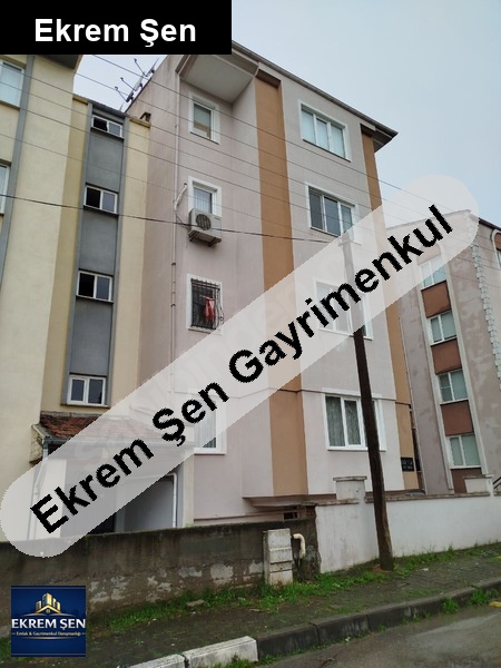 sahi̇bi̇nden,bahçeli̇evleri̇n en güzel yeri̇nde,çeti̇ne bahçe komşusu