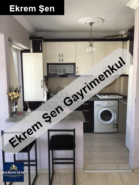 ful eşyali çarşinin göbeği̇nde ki̇ralik dai̇re 2. arakat
