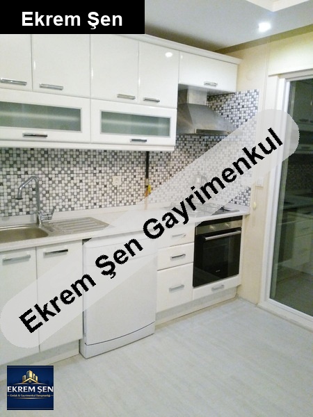 plevne mahallesi i̇smail akçay parkında geniş ferah 1+1 eşyalı