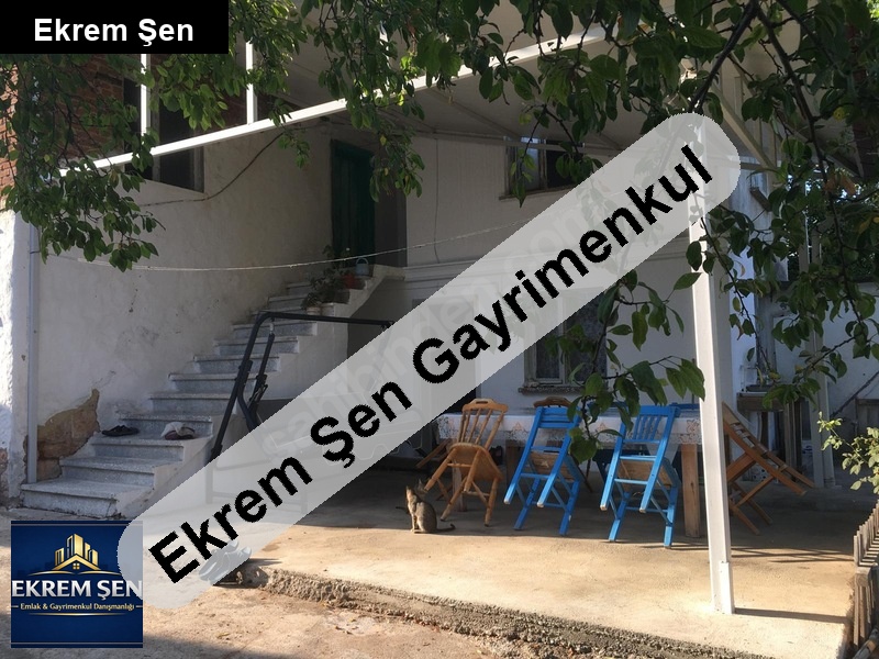 #aci̇l i sahibinden balıkesir'in huzurlu doğa manzaralı köy evi