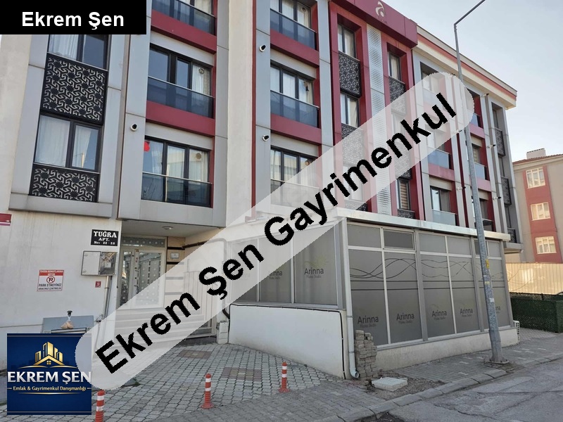 i̇zmir yolu üzeri avm, hastane, adliye çok yakın, dolmuş durağı