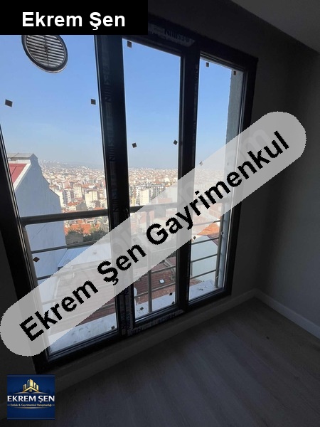 sahi̇bi̇nden sifir panoromi̇k manzarali 1+1 dai̇re