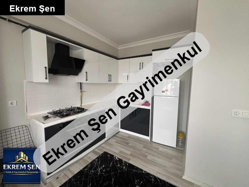 yeni bina eşyalı daire jandarma ve eski ssk ya yakın