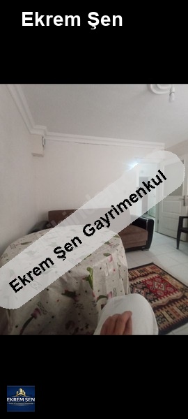 balıkesir erdek sahile 20m çarşıda satılık daire(yazlık)eşyalı