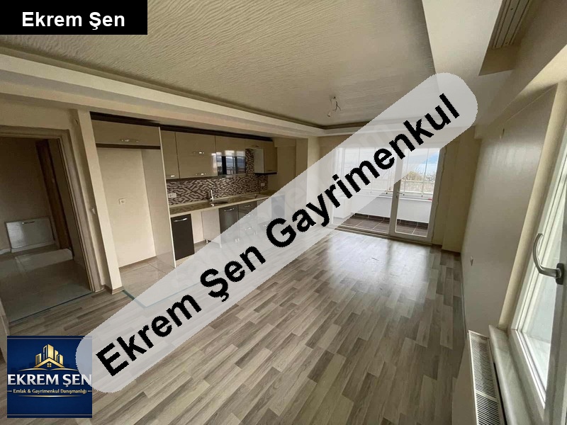 deni̇z manzarali derli̇ toplu kullanişli 2+0 dai̇re