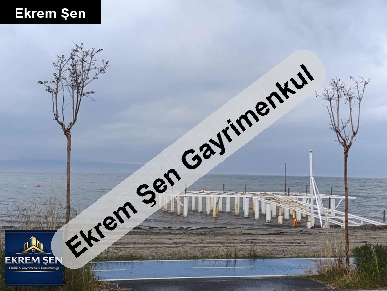 erdek birinci birlik sitesinde