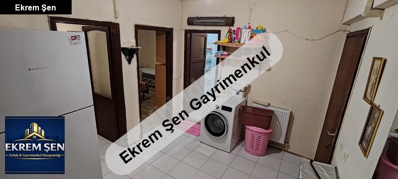 erdek sahi̇le merkeze yakin konumda satilik dai̇re/yazlik
