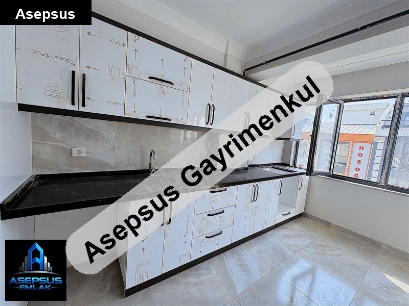 Asepsus Emlak'tan 3+1 600 evler mah. 'sinde satılık daire