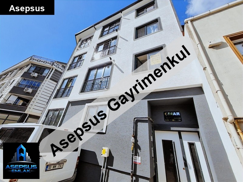 Asepsus Emlak'tan 1+1 çınarlı mh. 'sinde satılık daire