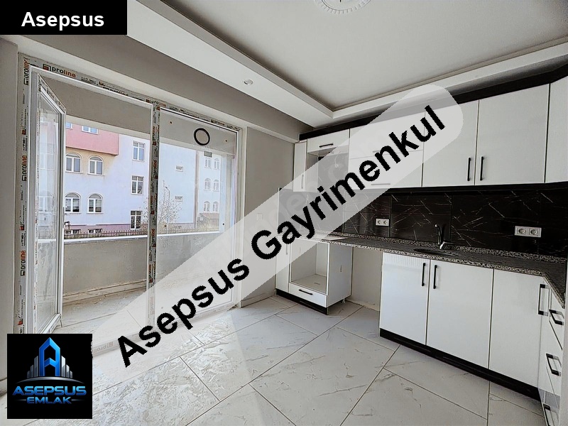 Asepsus Emlak'tan 2+1 100. yıl mh. 'sinde satılık daire