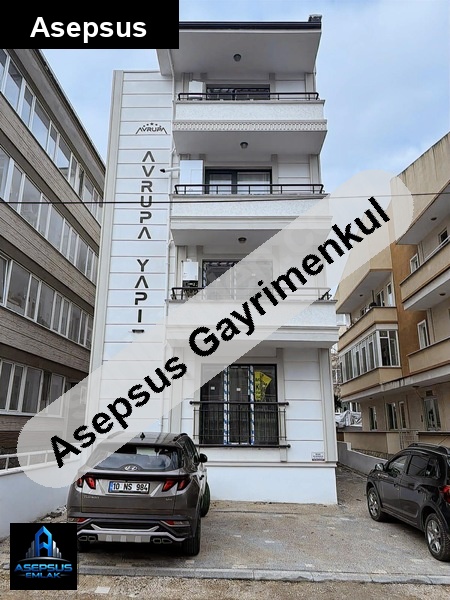 Asepsus Emlak'tan 1+1 paşakonak mh. 'sinde satılık daire