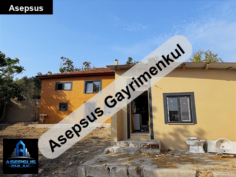 Asepsus Emlak'tan 2+1 bostancı mh. 'sinde satılık müstakil ev