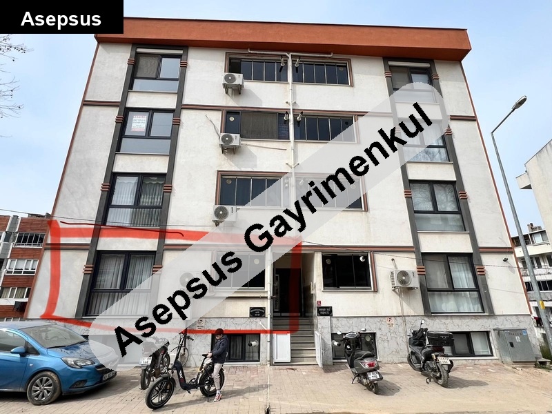 sahibinden yerden isıtmalı güneş alan çift balkonlu temiz daire