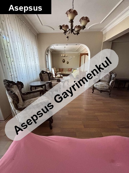 191 m çarşi cadde üzeri̇ daire veya ofi̇s olarak kullanılabilir