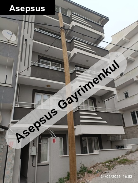 sahibinden full yeni̇lenmi̇ş 3+1 zemi̇n kat dai̇re