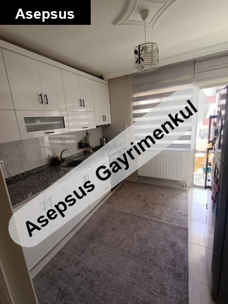 göneni̇n en güzel yeri̇nde sahi̇bi̇nden satilik geni̇ş dai̇re