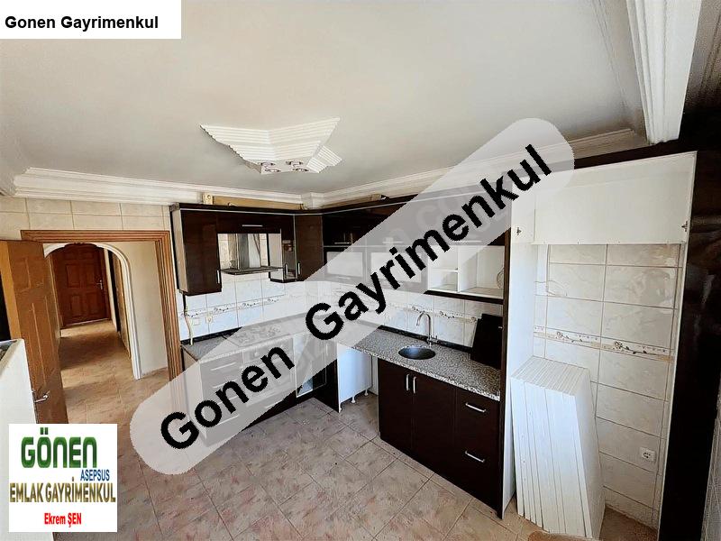 Kaçırılmayacak Fırsat! Reşadiye Mahallesi'nde 3+1 Daire 120 m2