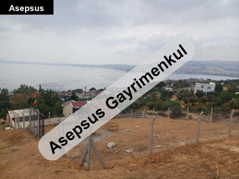 aci̇l satilik deni̇z manzarali 400m2 vi̇lla i̇marli arsa