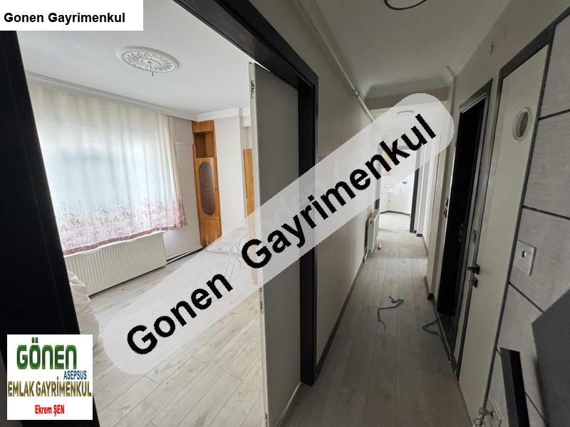 Gönen Akçaali Mah. Çarşı Merkezde 2+1 İçi̇ Yeni̇lenmi̇ş Dai̇re