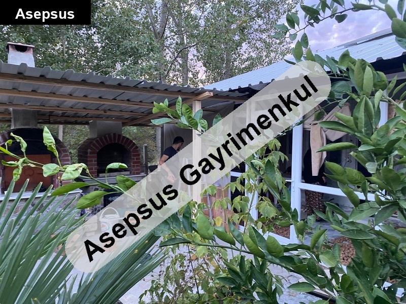 yol - su - elekti̇ri̇k olan doğa i̇le i̇çi̇ i̇çe hobi̇ bahçesi̇