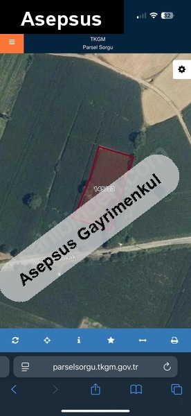 harika konumda, fabrikalara ve otoyollara çok yakın